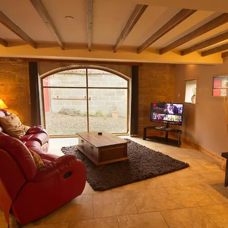 Spangle Cottage, Borrowby Farm * Staithes