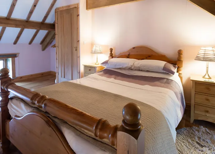 Spangle Cottage, Borrowby Farm